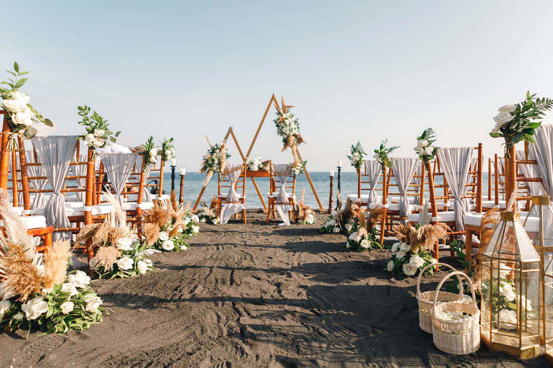 Top places for beach wedding in bali
