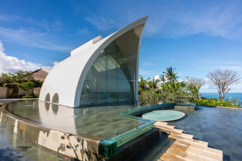 beachfront wedding chapels in bali