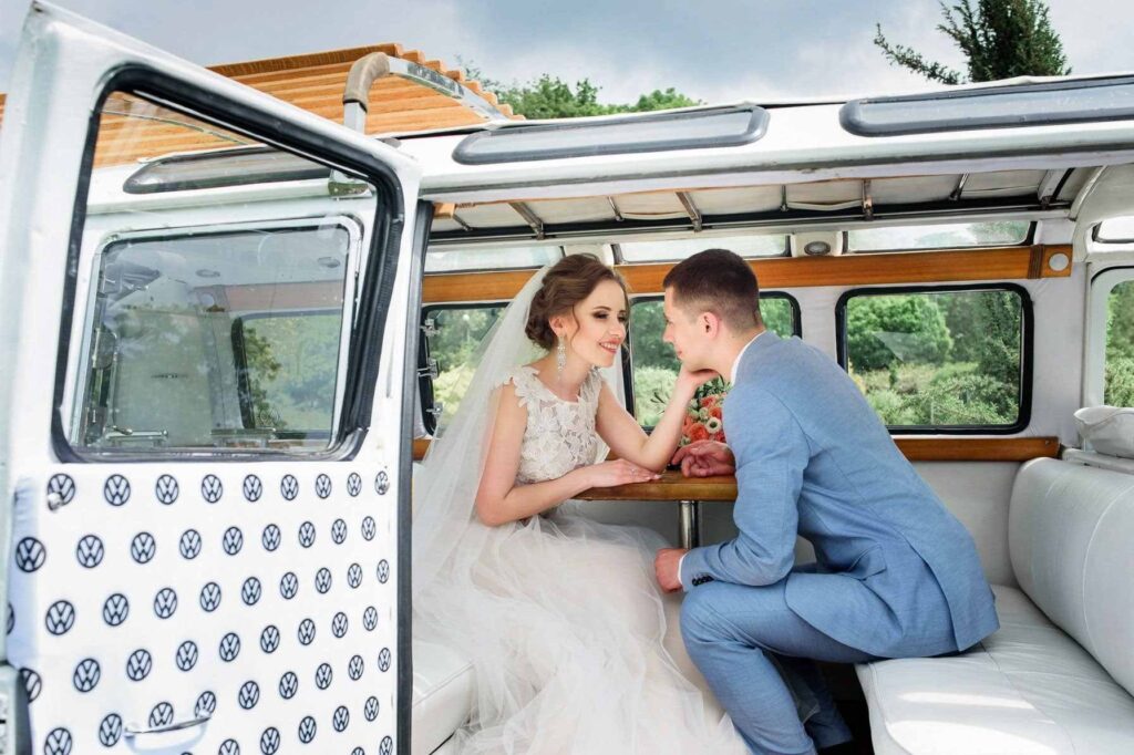 Should we choose wedding bus or limo