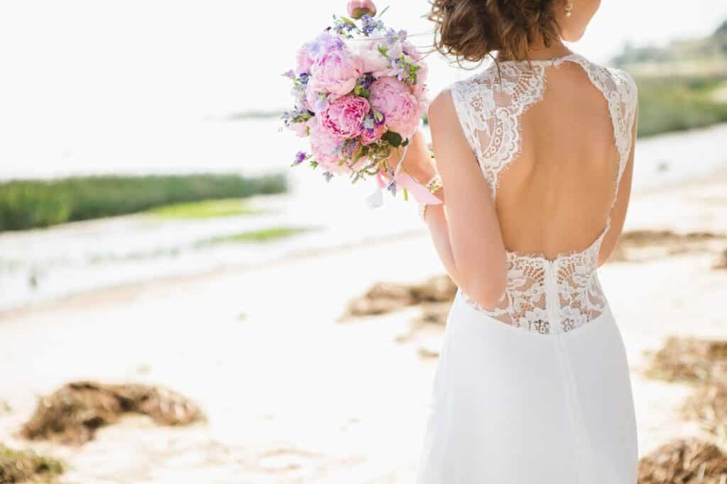 beach wedding attire