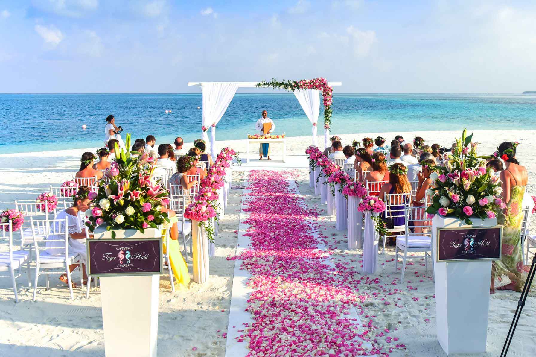 dress code wedding bali