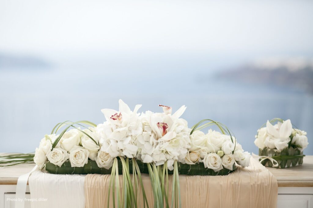 without wedding flowers - photo by freepic.diller