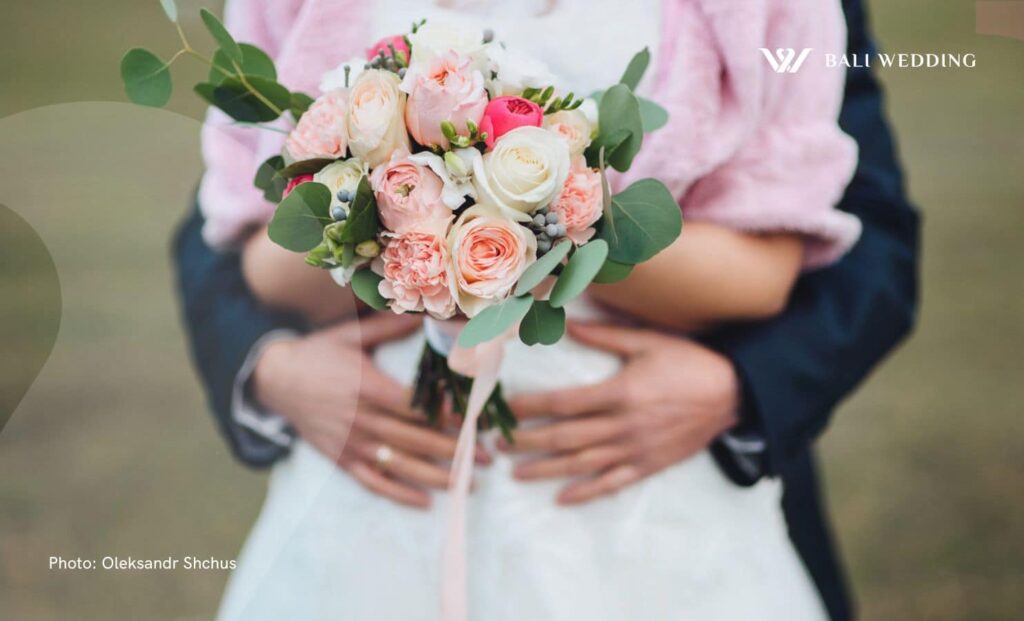 rekomendasi buket bunga untuk foto prewed tema rustic