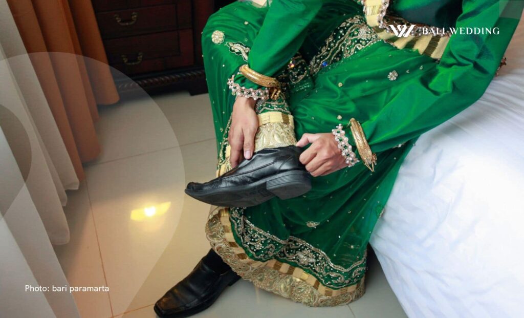 Indonesian attire bugis custom
