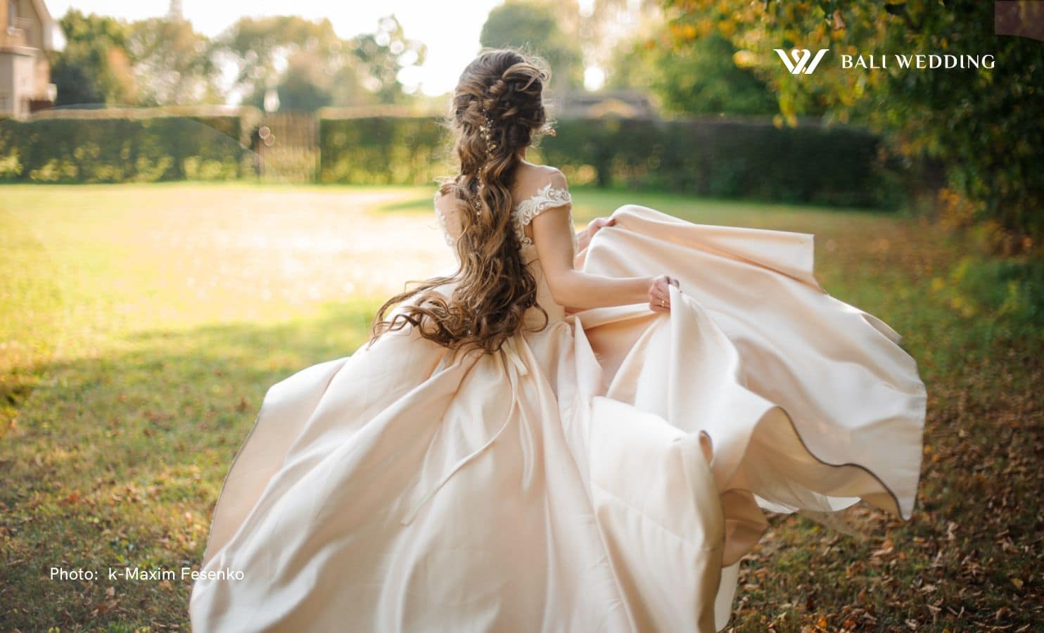 Inspirasi baju nikah pengantin tubuh pendek