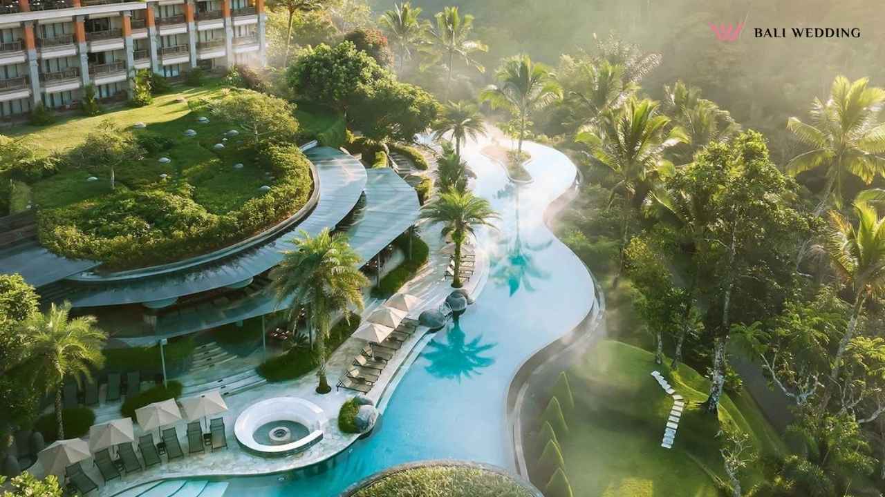 luxury-hotel-swimming-pool-Surrounded by green trees and beautiful landscaping