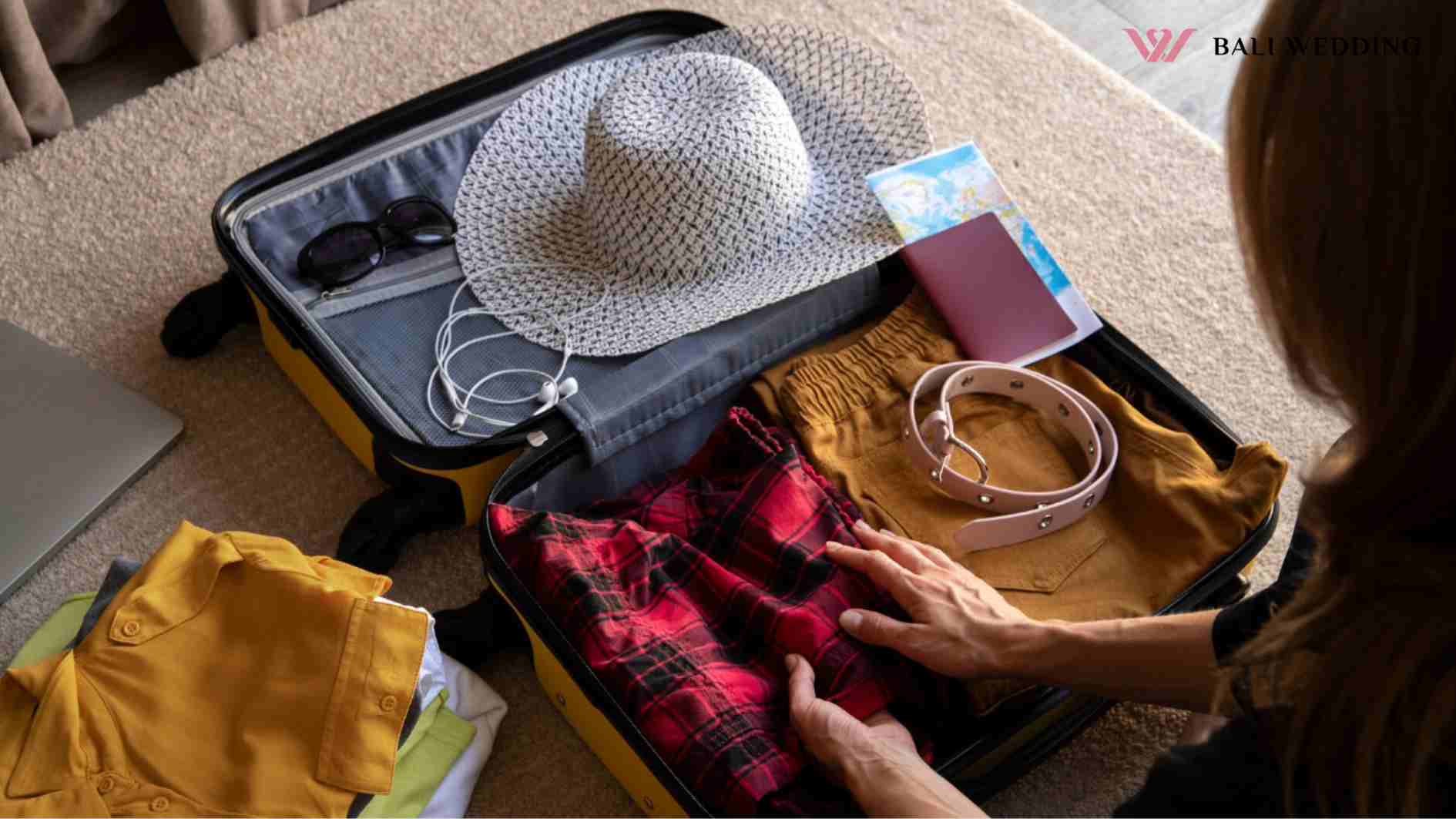 honeymoon bali, Travel suitcase and preparations packing